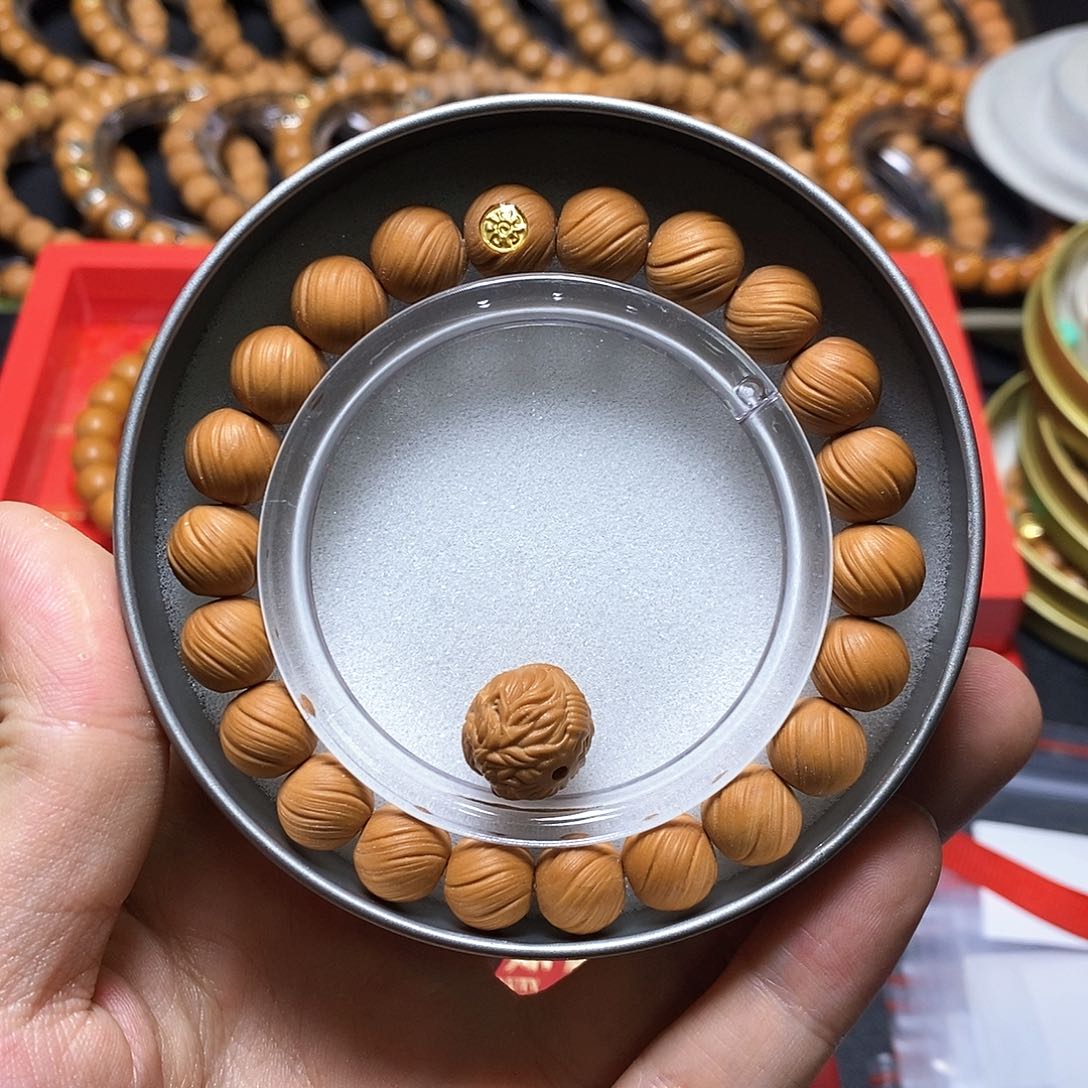 猴头核桃手串18k金标定风珠10+全品69号