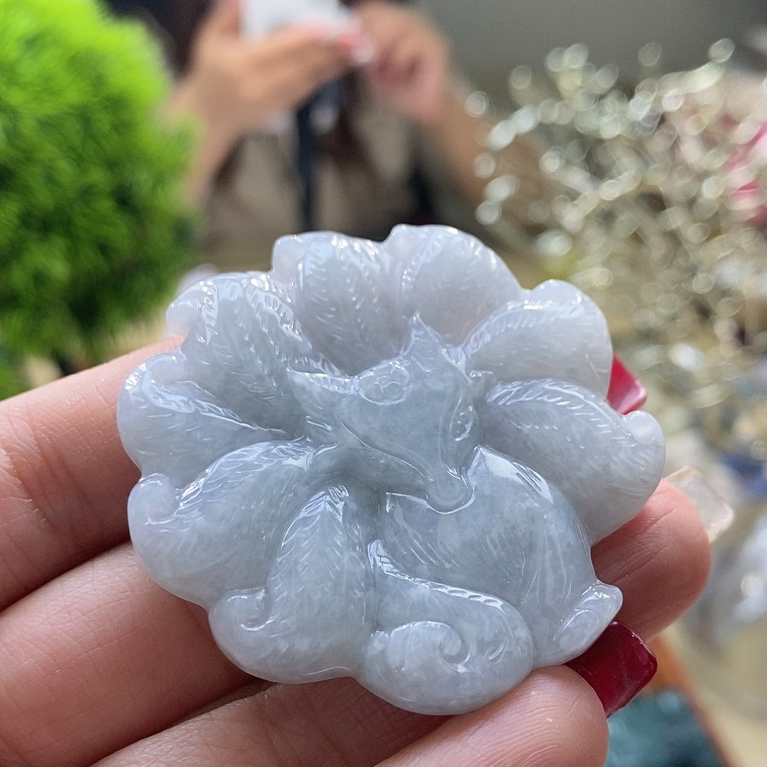 【闪购商品】翡翠颈饰未镶嵌九尾