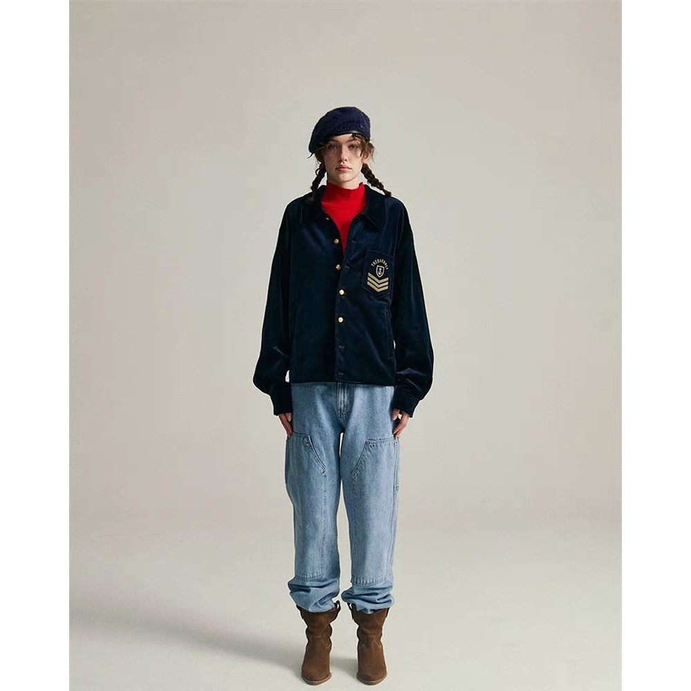 【老板娘推荐】八奶theBarnnet宽松显瘦丝绒翻领学院风单排金扣外套