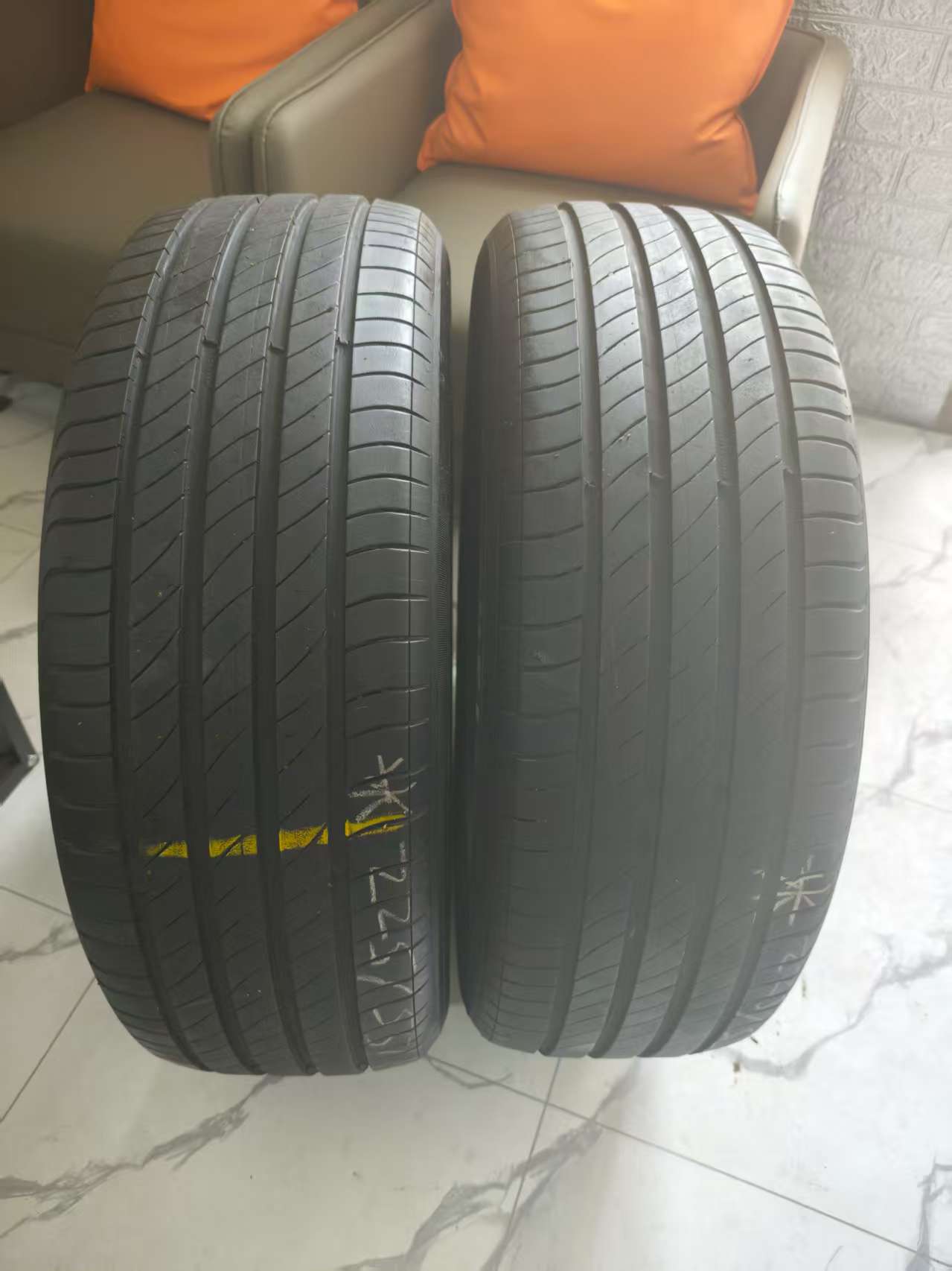 19寸 255 精品拆车轮胎 性价比高 质量保证  售后有保障