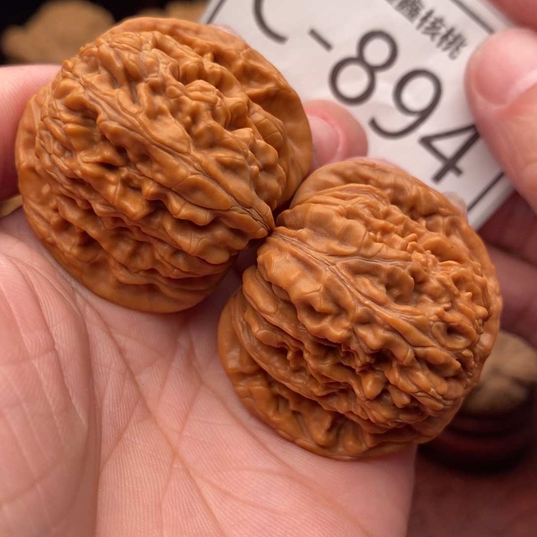 文玩核桃把件汉高楼38