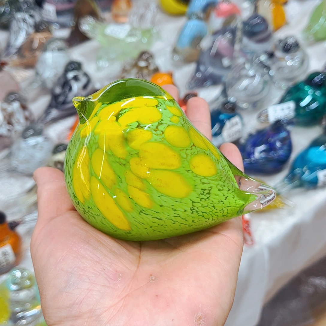 鸟 家悦琉璃花瓶摆件