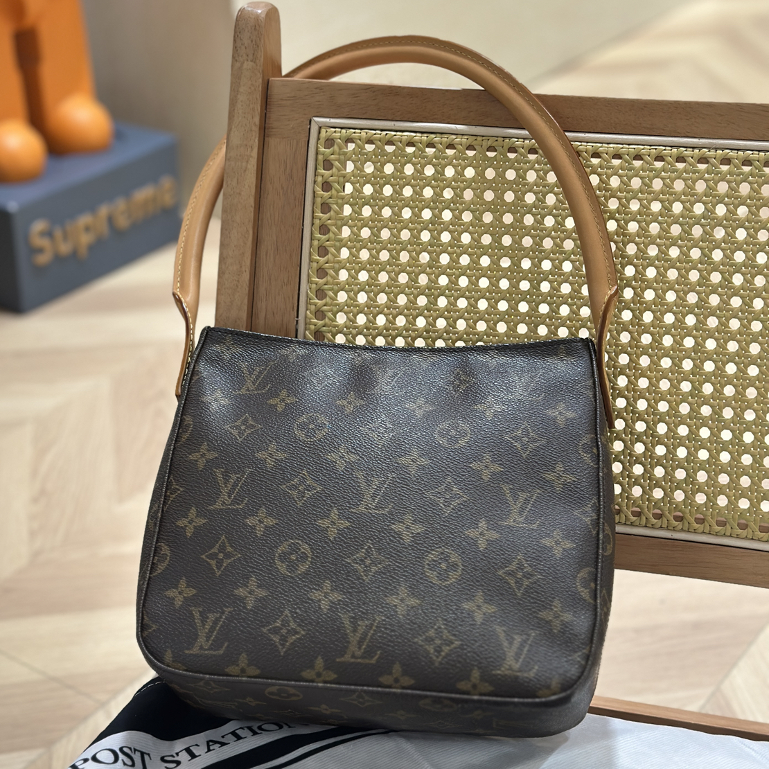 95新 LouisVuitton/路易威登 YUMU中古/LV中号looping单肩包