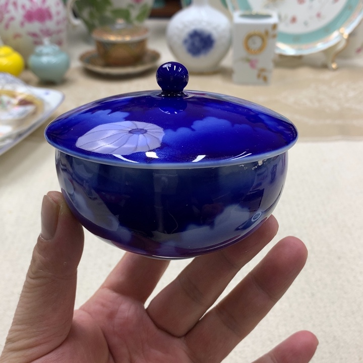 瓷片这点小说都没有