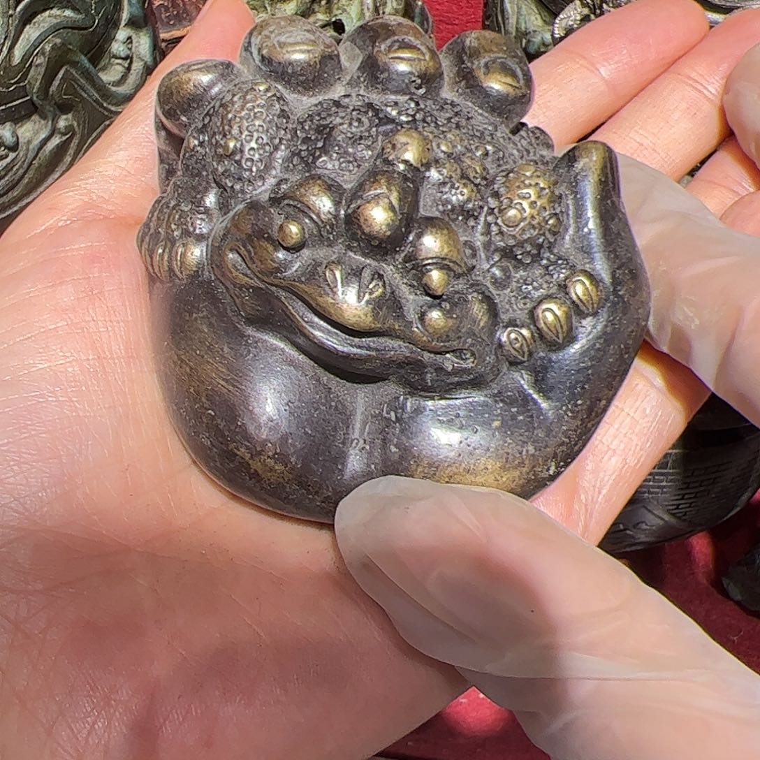 微瑕疵黄铜摆件工艺品