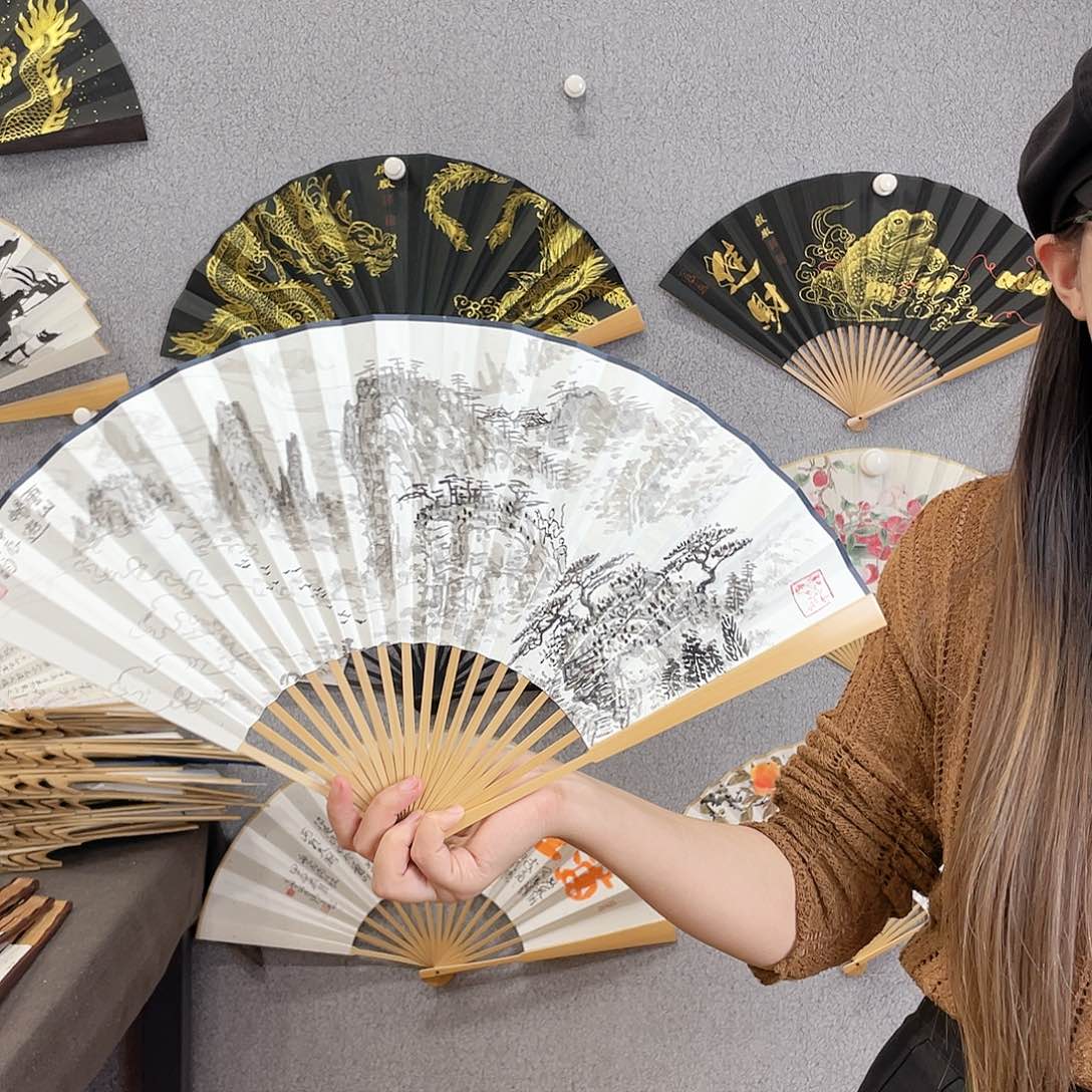 国画95寸玉竹-纯手绘-文玩扇骨（默认粘好）