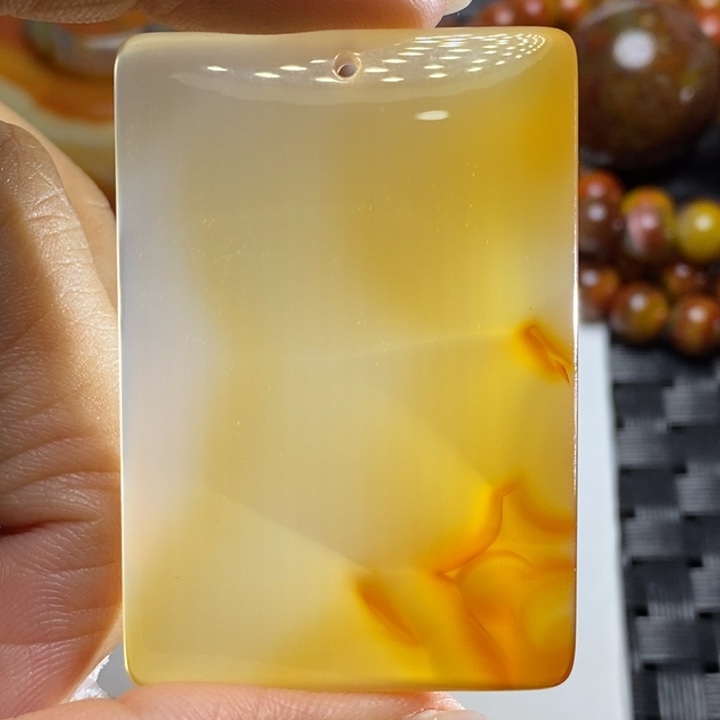 玛瑙/玉髓颈饰未镶嵌