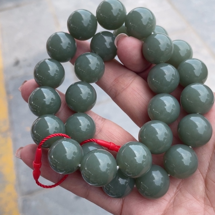 和田玉未镶嵌颈饰多样性发货，发其一