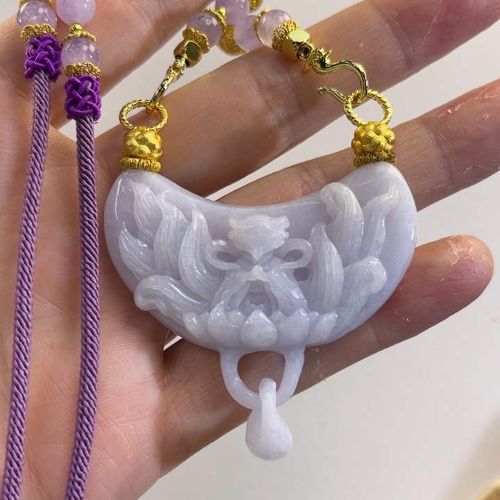 翡翠吊坠(赠链)未镶嵌代编织