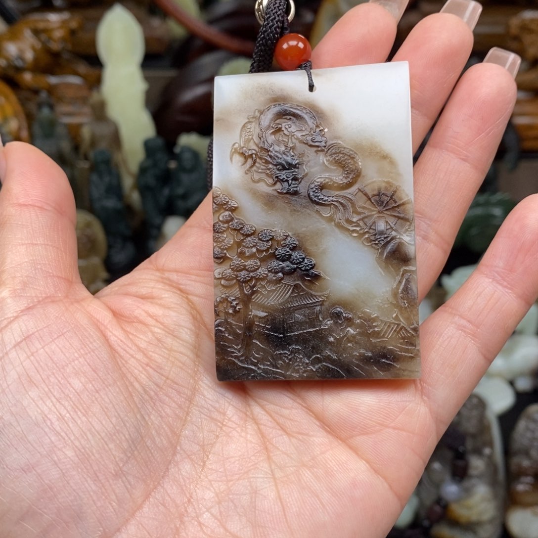 和田玉颈饰未镶嵌