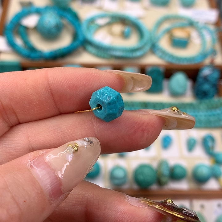 绿松石挂件未镶嵌