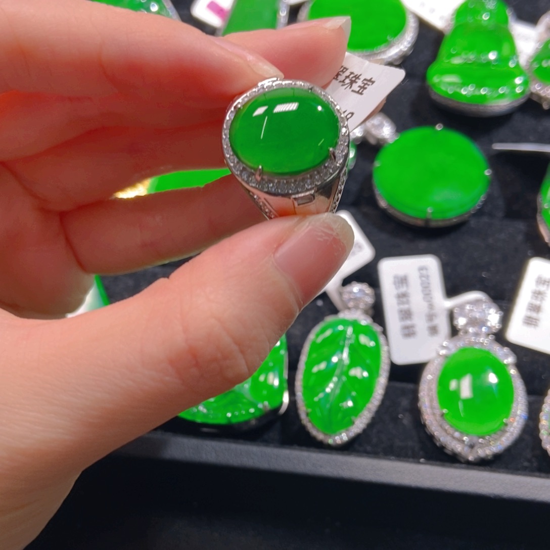 翡翠吊坠(不含链)银S925镶嵌