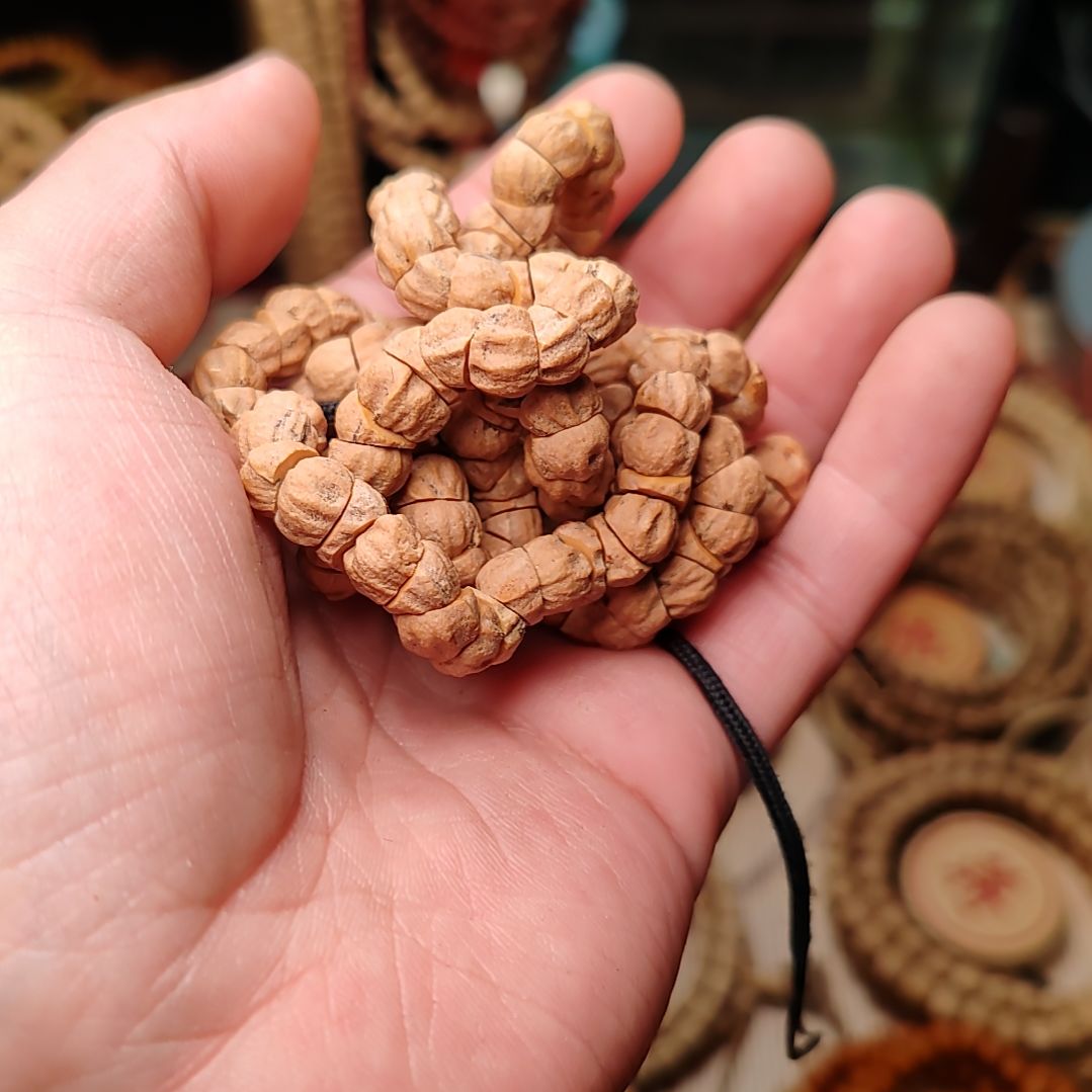 柏香籽/百香籽吊坠有***滴