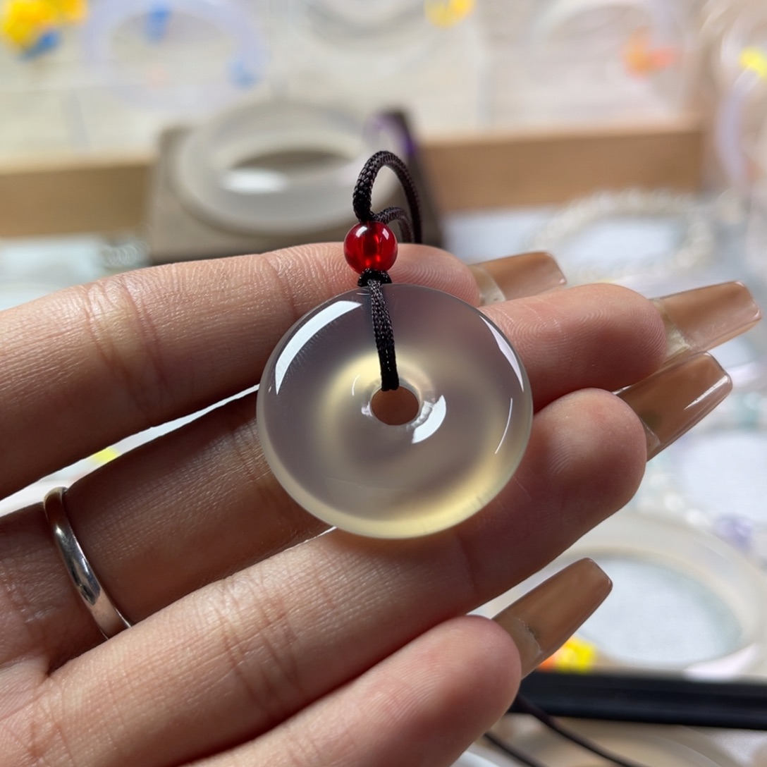 手镯玛瑙/玉髓未镶嵌樱*