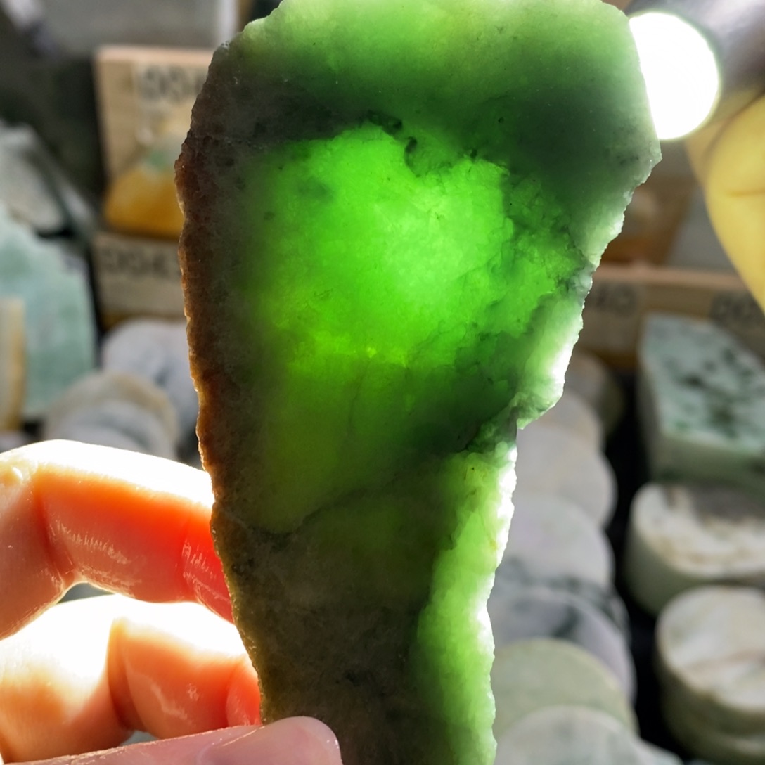 颈饰未镶嵌翡翠天然翡翠