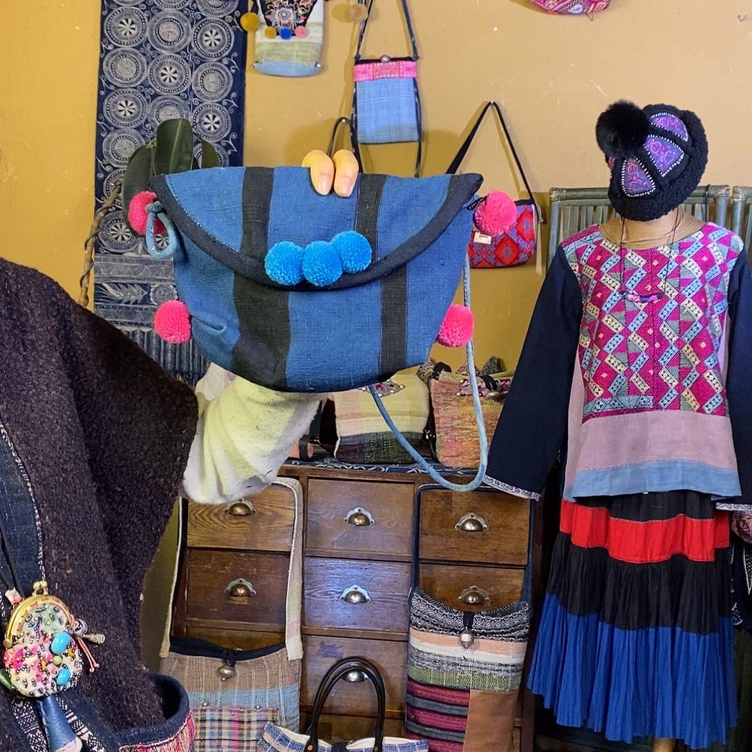 织绣手工制作包包