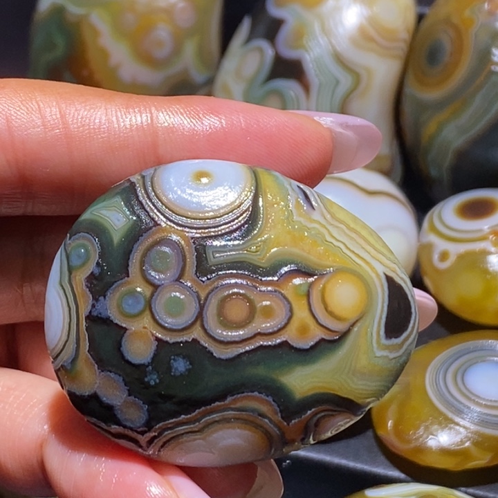 玛瑙/玉髓未镶嵌珠宝奇石4