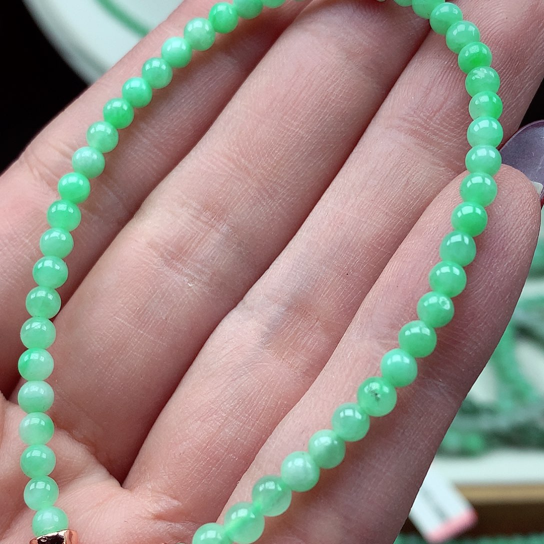 翡翠未镶嵌毛衣链