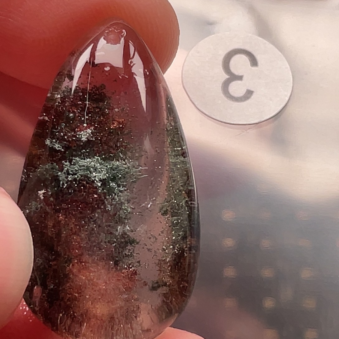 人***子水晶未镶嵌颈饰天然