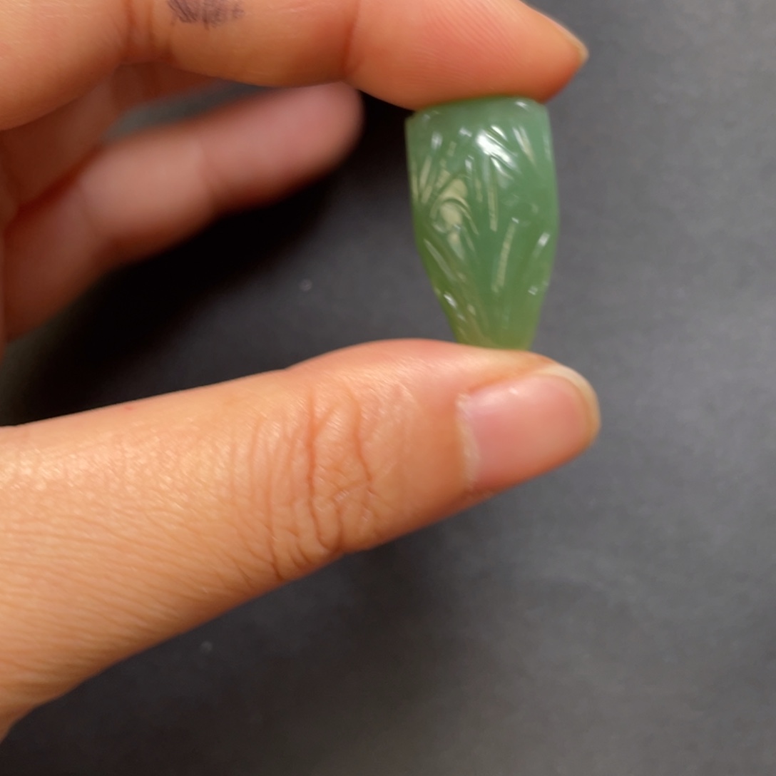 和田玉未镶嵌珠宝奇石三通