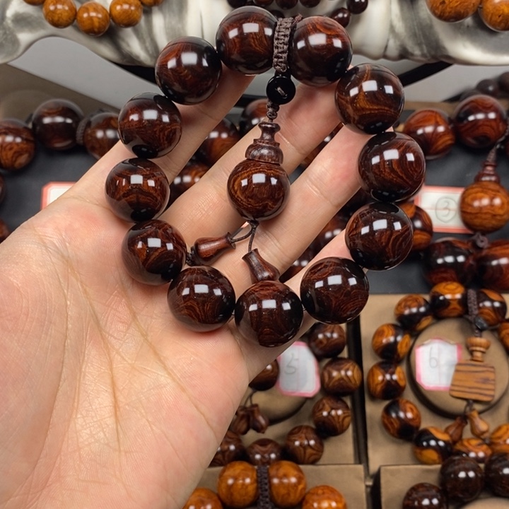 黄花梨/降香黄檀2.0对眼鬼脸