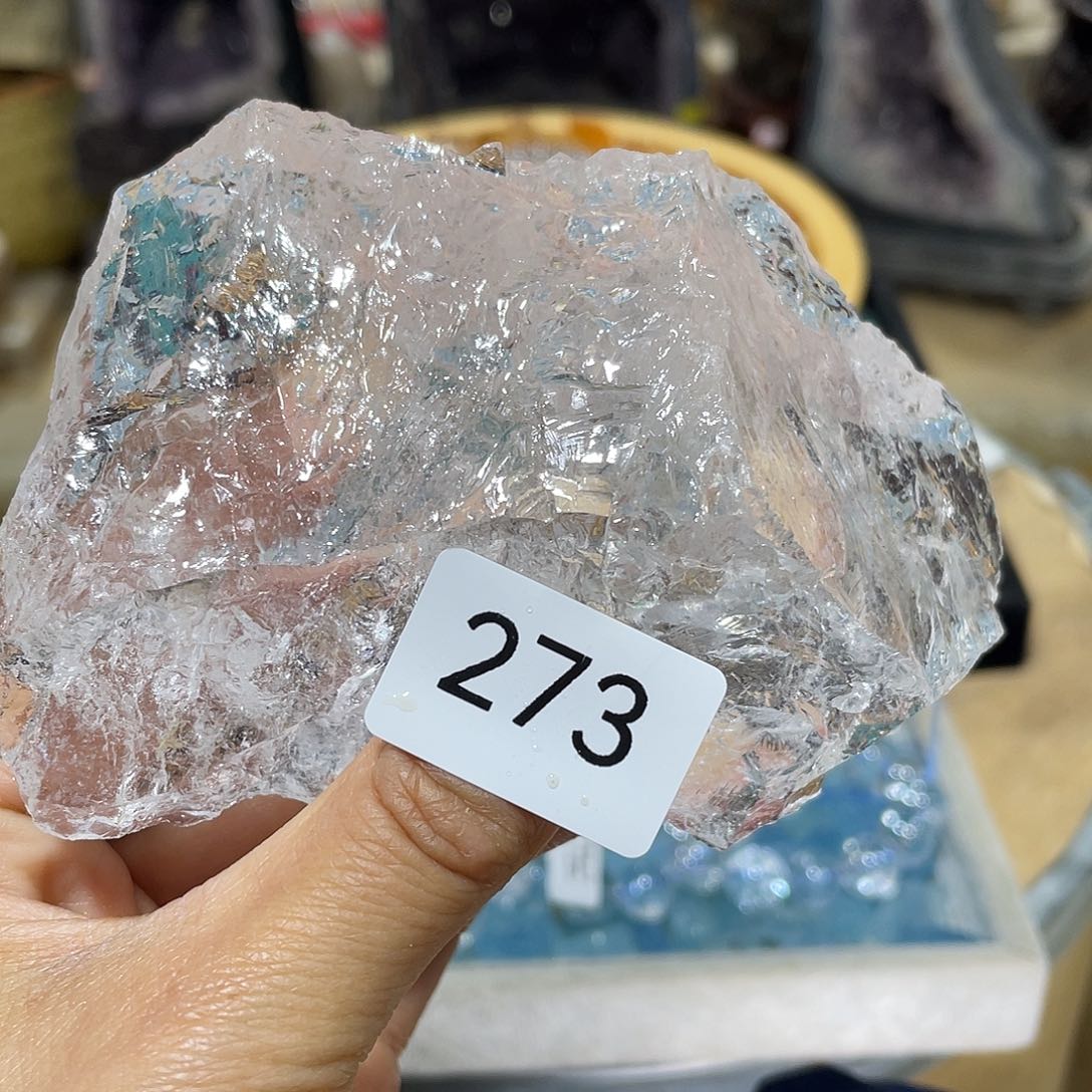 水晶摆件…..未镶嵌