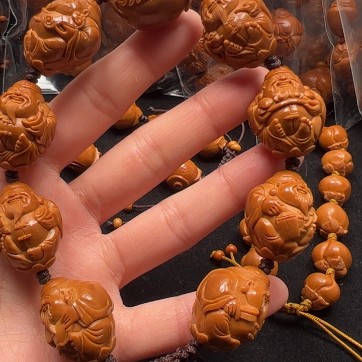 勇***1橄榄核手串20地主