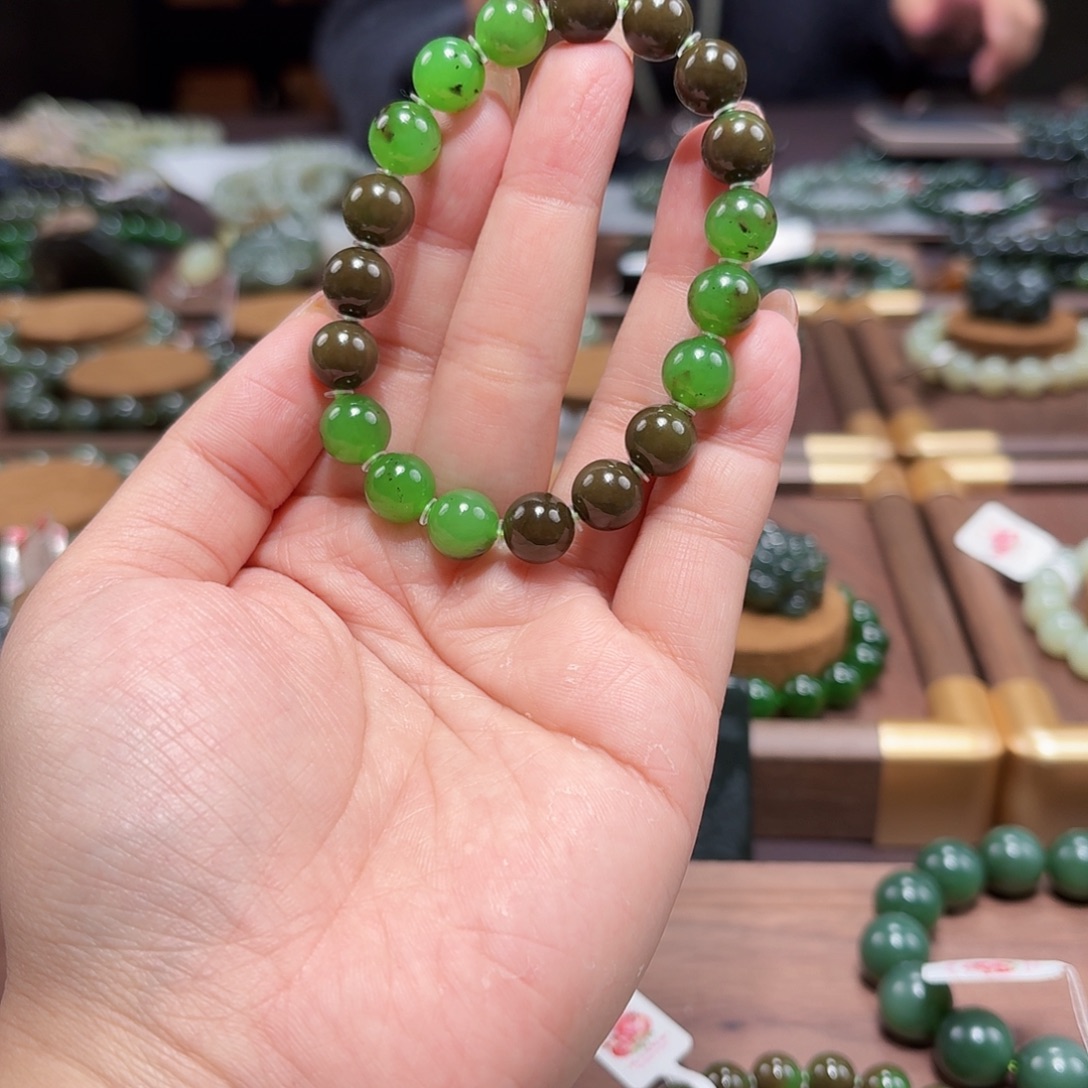 和田玉（碧玉）未镶嵌手链乌兰乌德10 