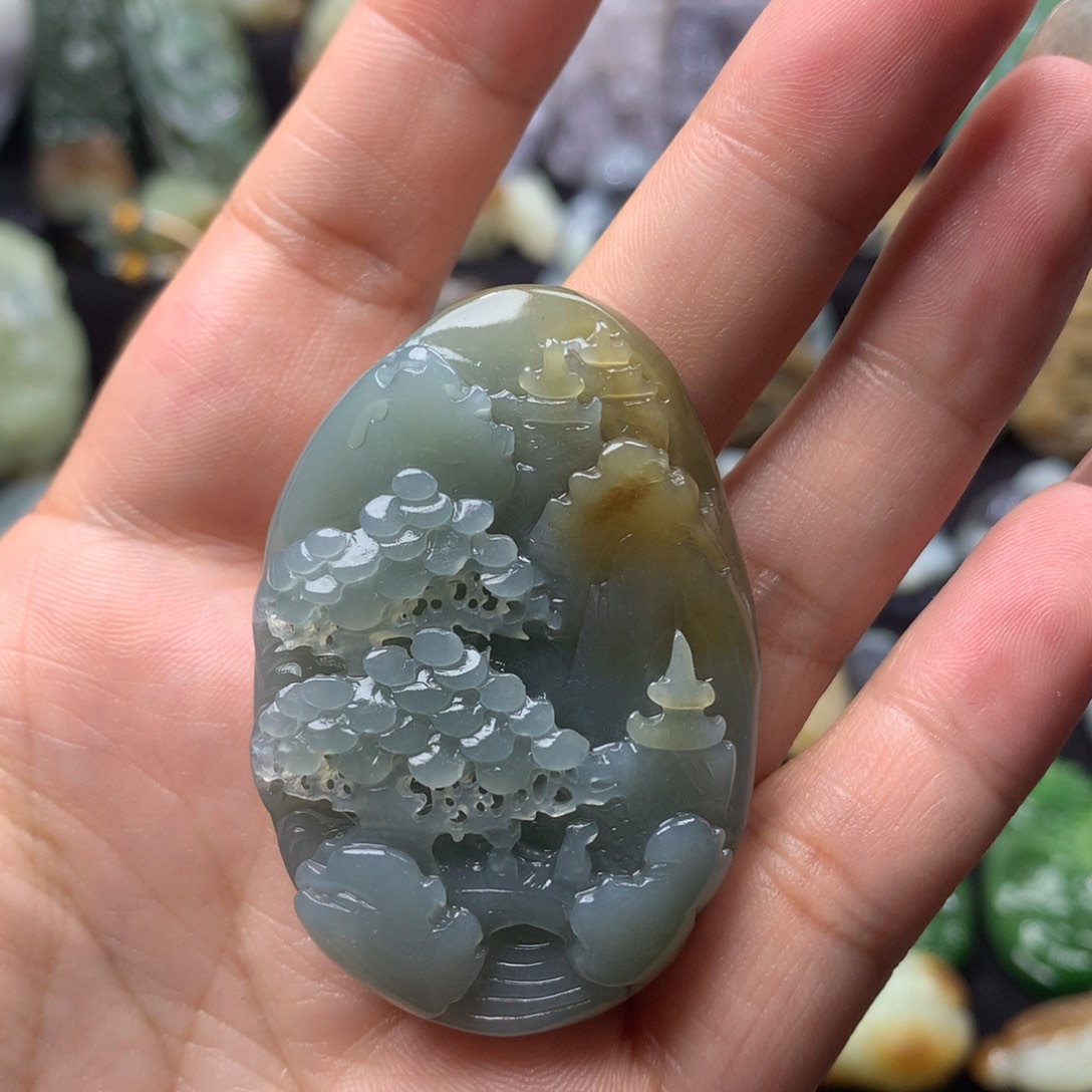 和田玉未镶嵌颈饰