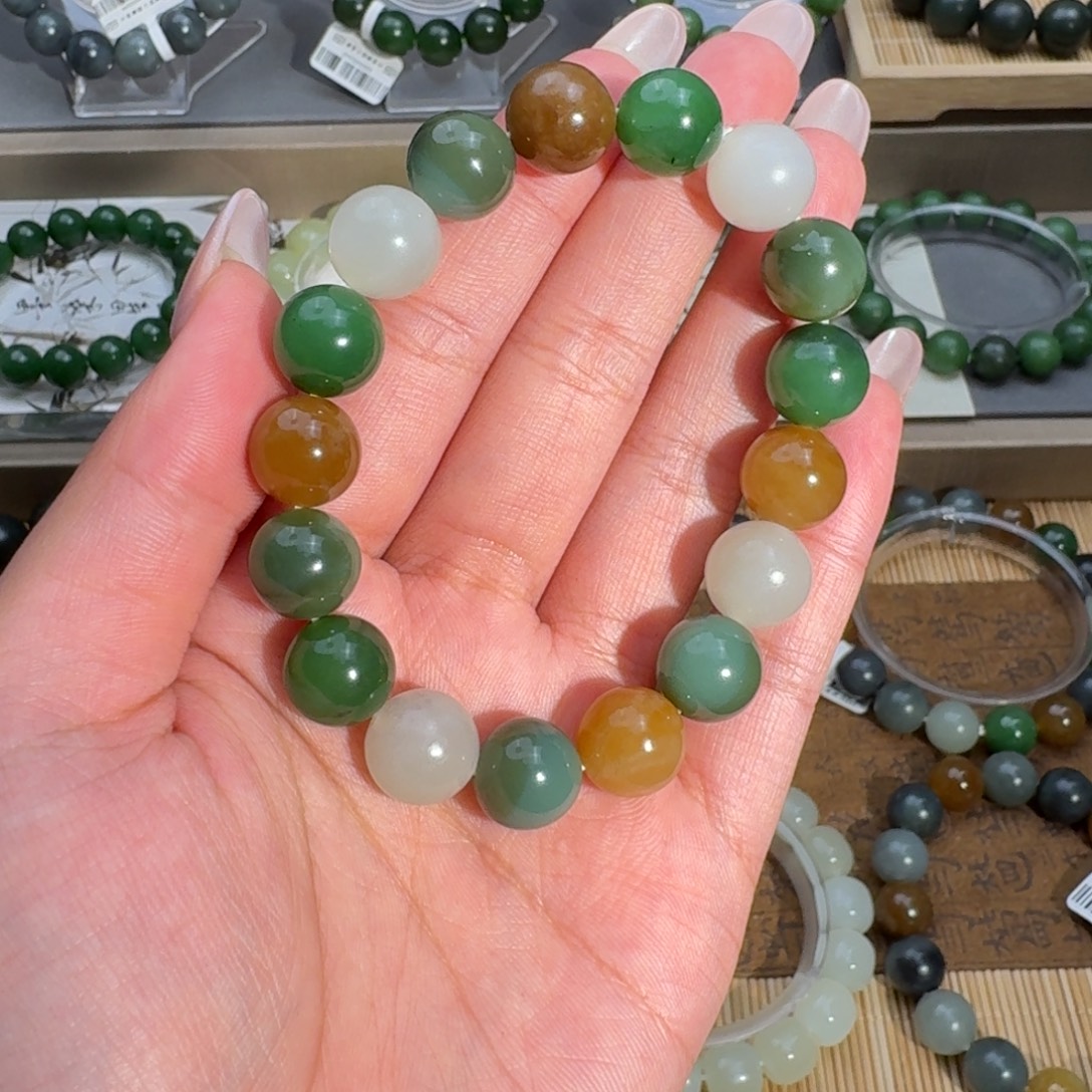 和田玉未镶嵌手链