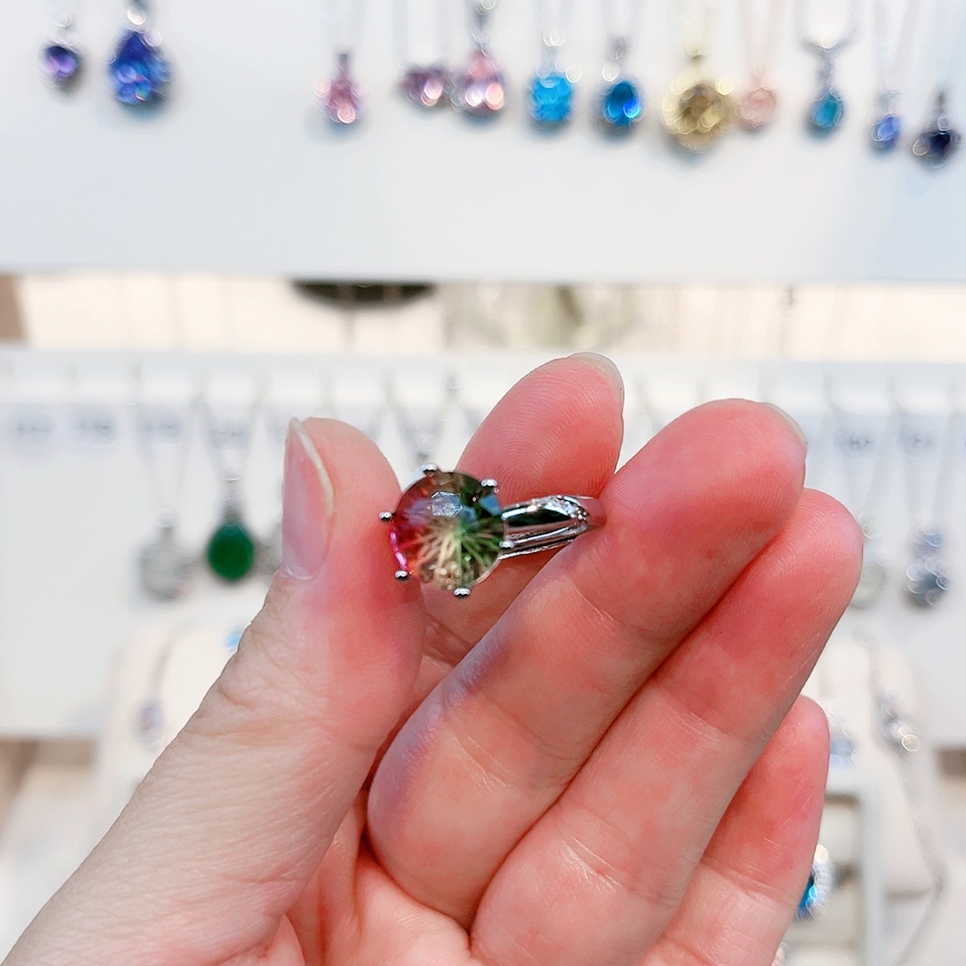 痴****碧玺戒指银S925镶嵌