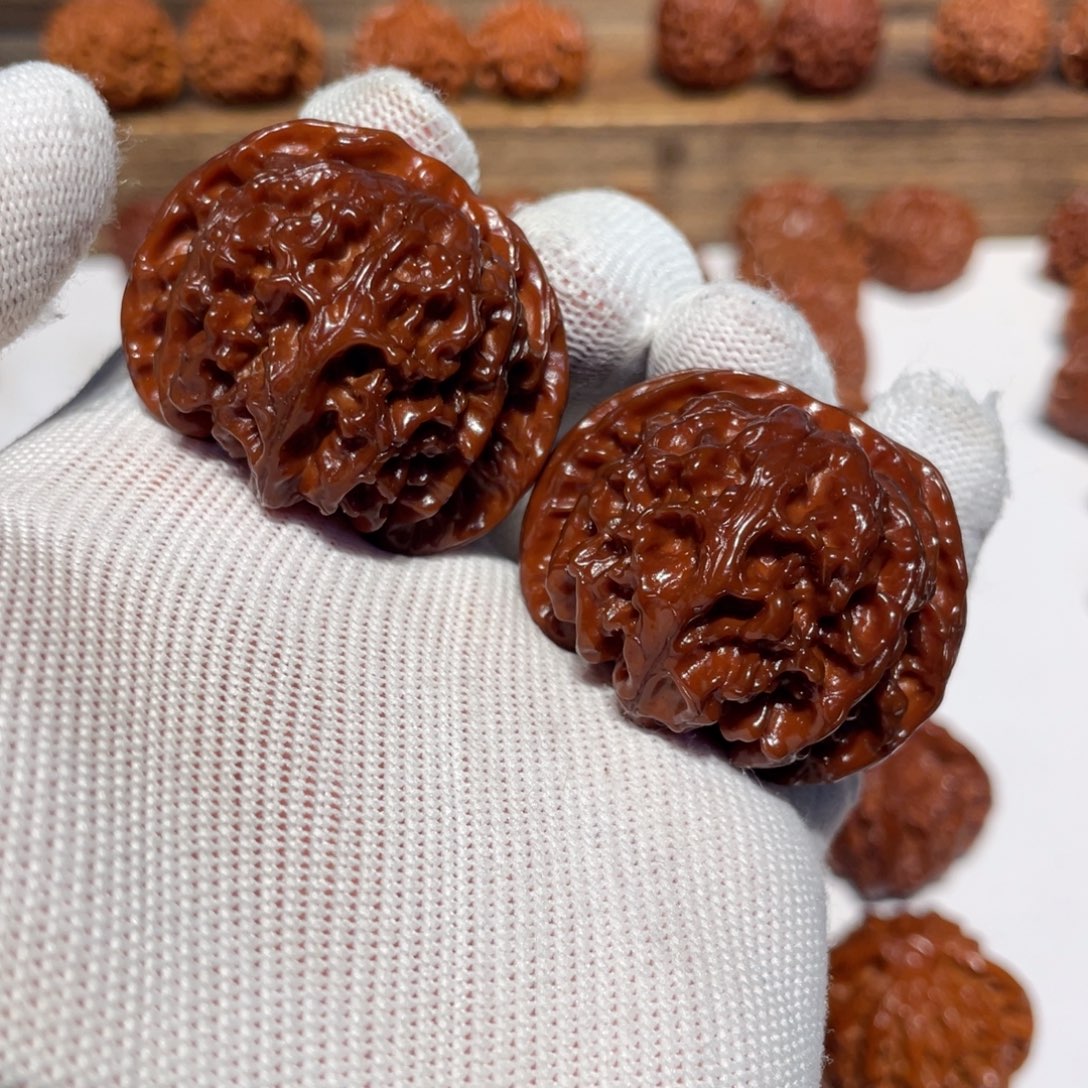 大***子文玩核桃吊坠苹果园600.05. WY#00#