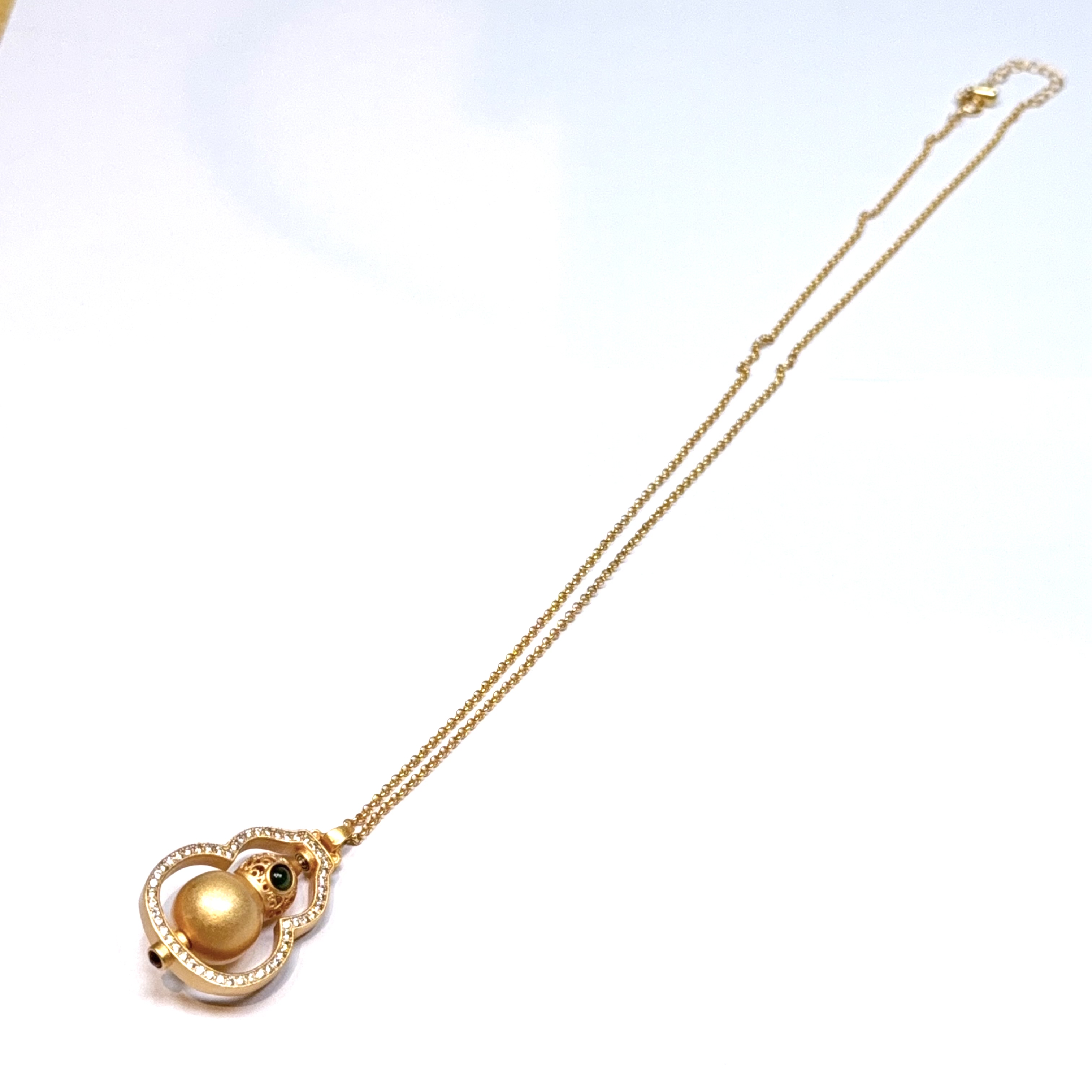 Q318 时尚潮流饰品 尺寸36*24mm