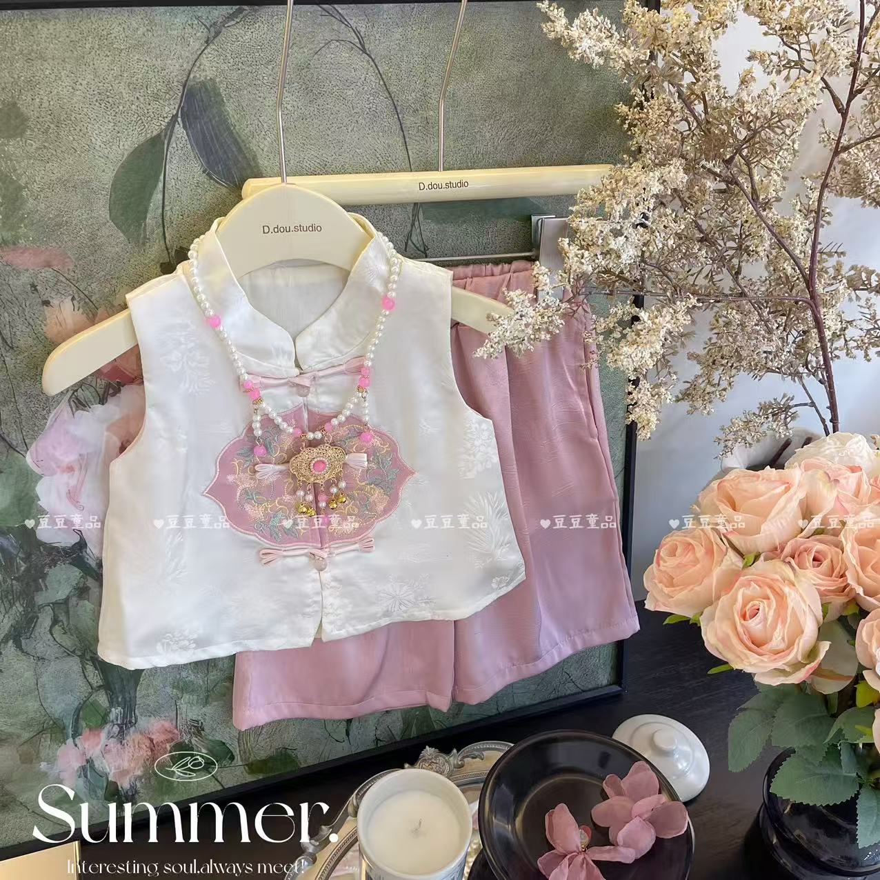 女童2025新款新中式无袖上衣盘扣刺绣套装A051