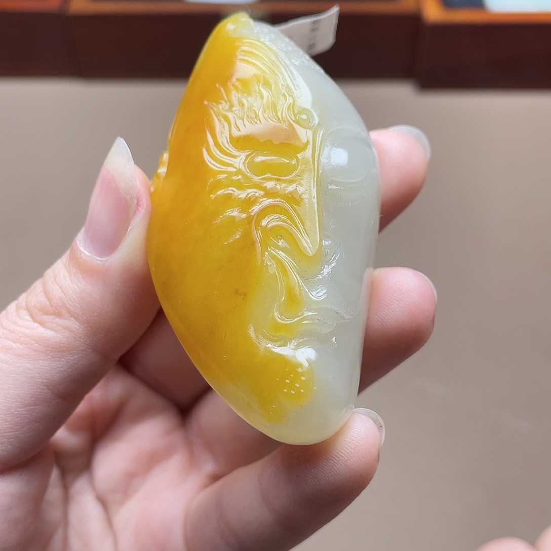 和田玉挂件未镶嵌绵**瑟F