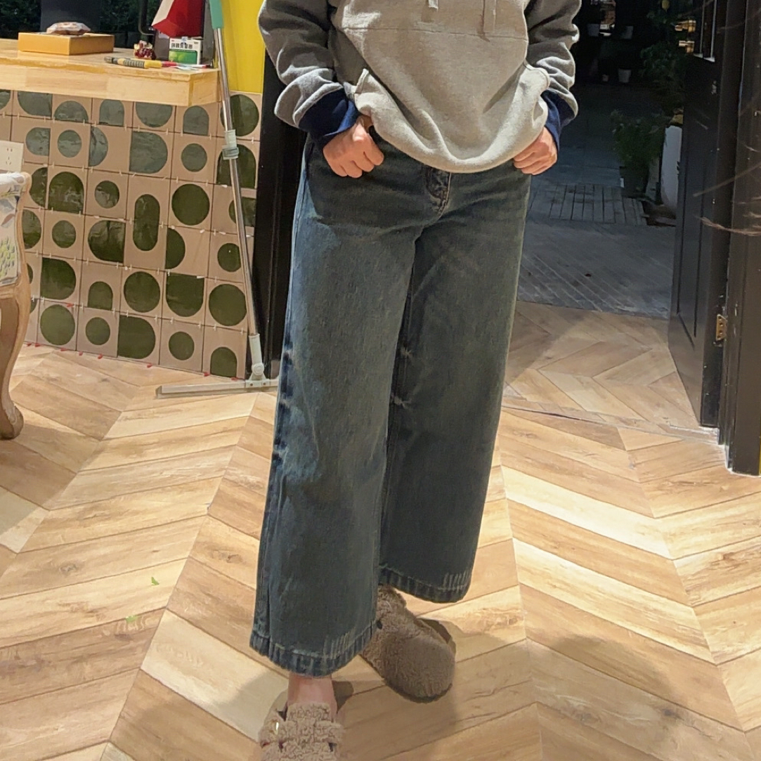 复古小褶做旧薄绒牛仔裤