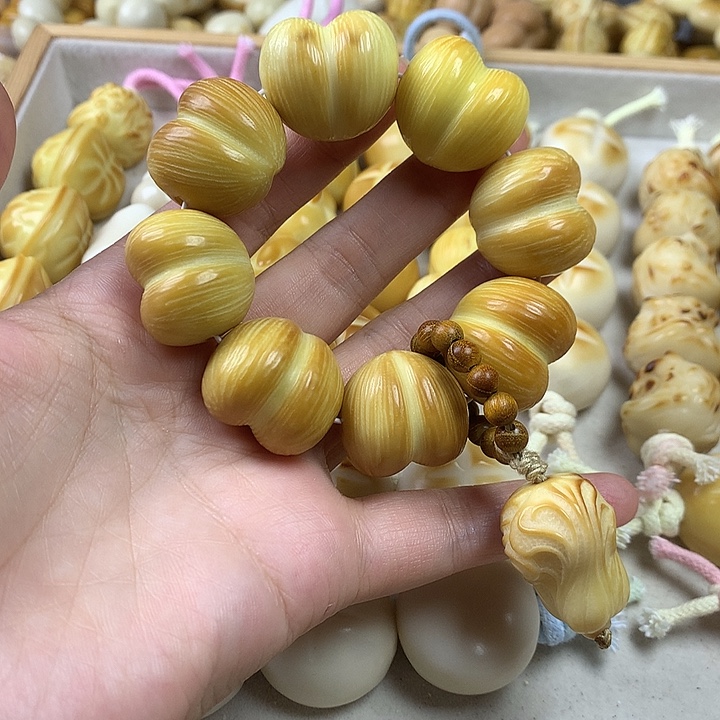 吊坠菩提根/象牙果象牙果手捻瑕疵2425 不退不换