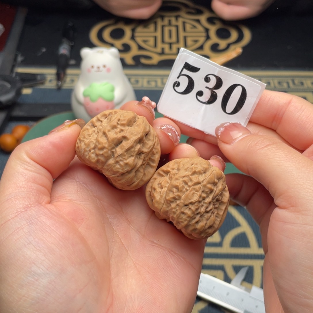 文玩核桃吊坠36蛤蟆头530号。