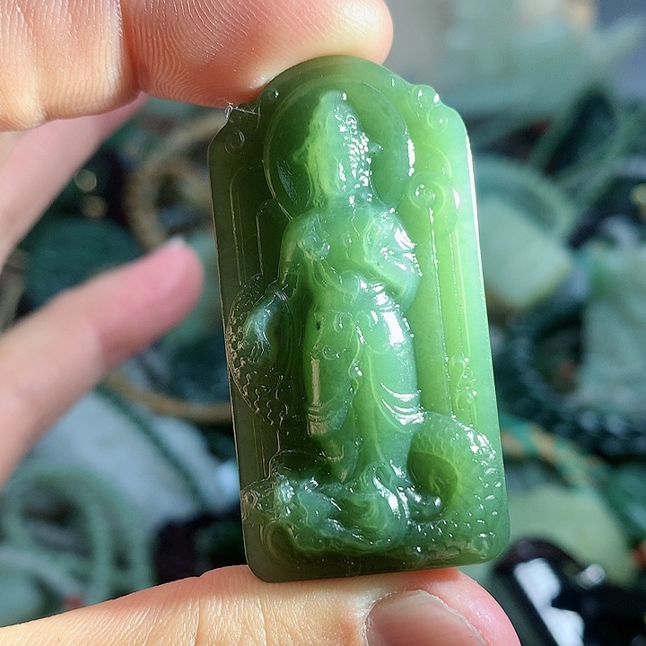 未镶嵌和田玉挂件