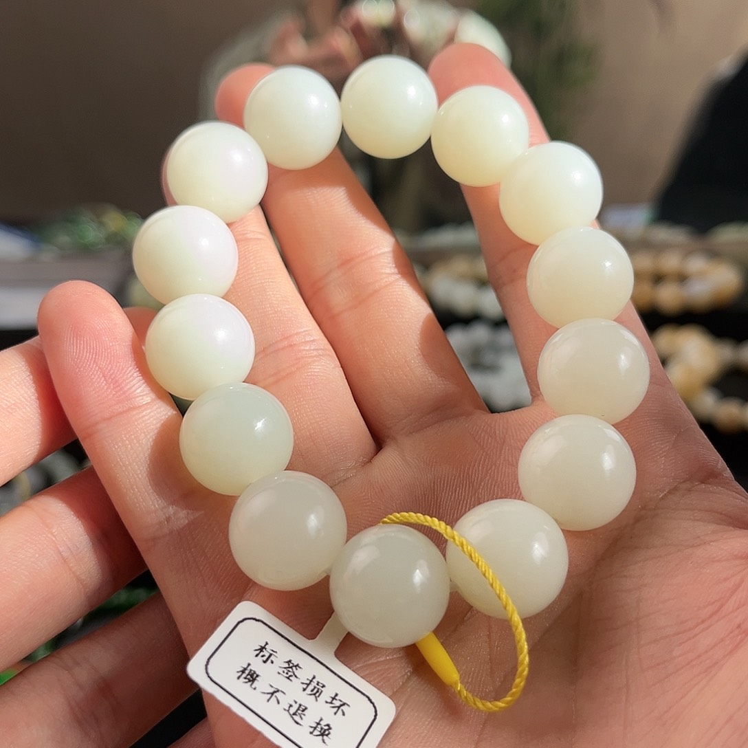 和田玉手串未镶嵌