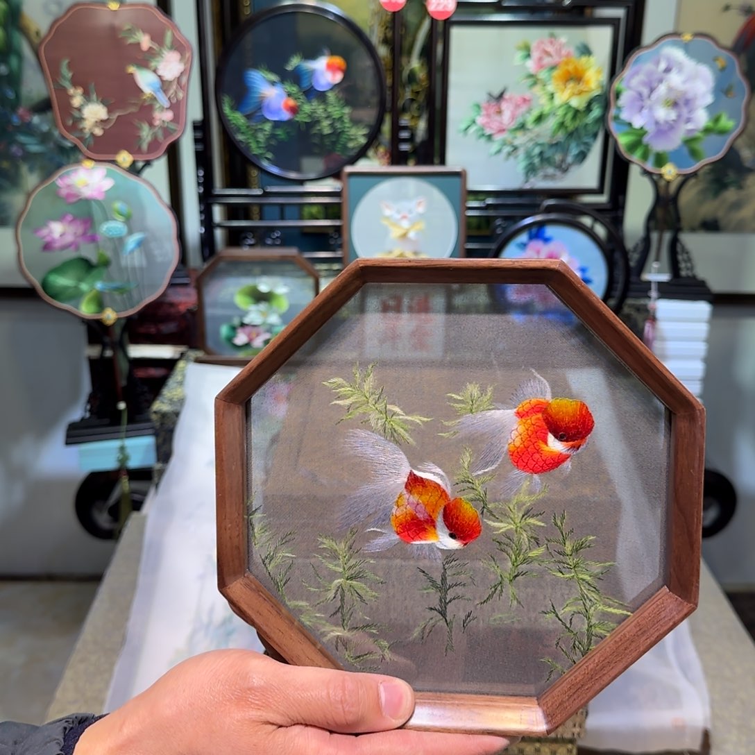 刺绣刺绣工艺精湛