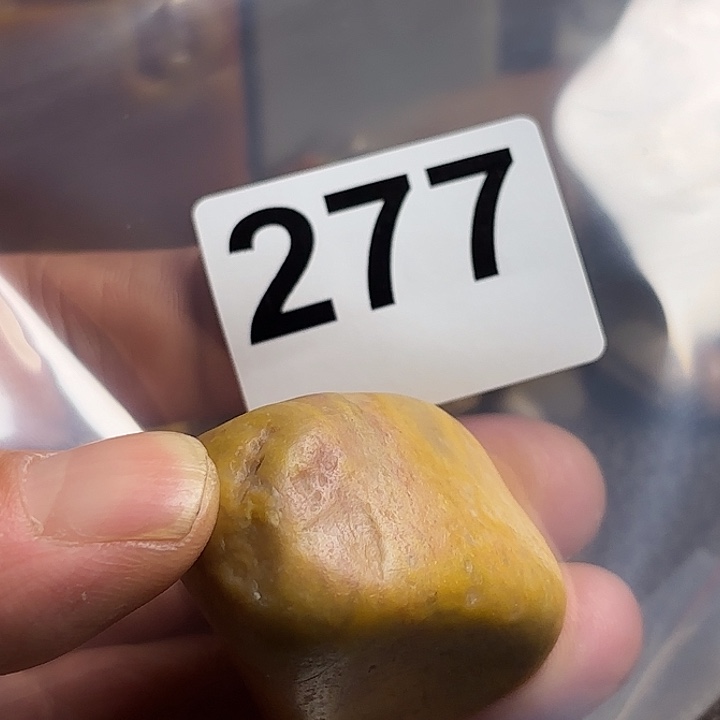 慕***邨老挝石精美老挝田黄章