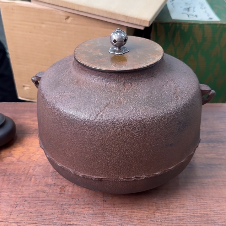 一个陶瓷物件哈哈哈哈