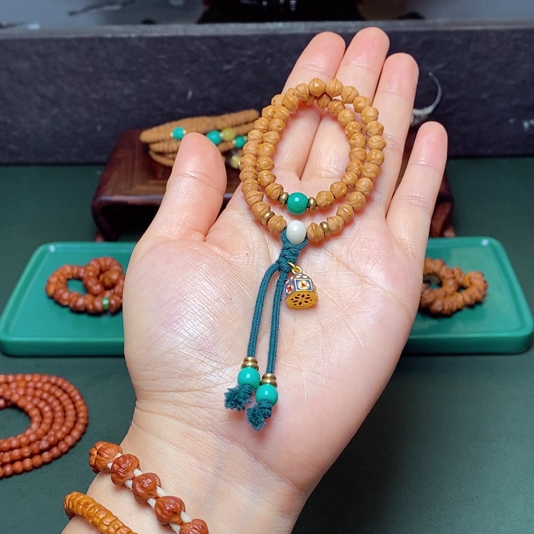 吊坠柏香籽/百香籽129.9