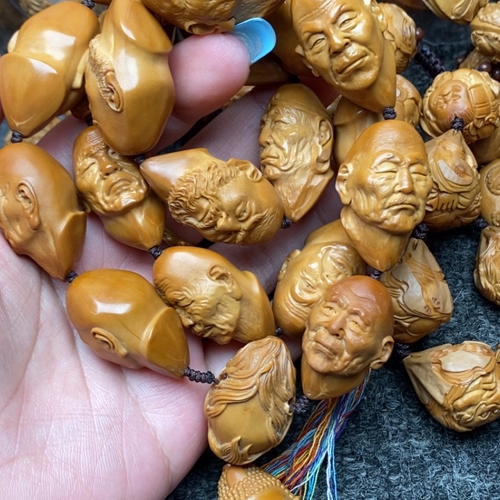 吊坠橄榄核好尴尬哈哈哈哈哈哈哈哥哥