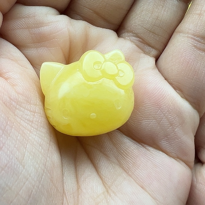 琥珀未镶嵌珠宝奇石Kt头打孔不退换