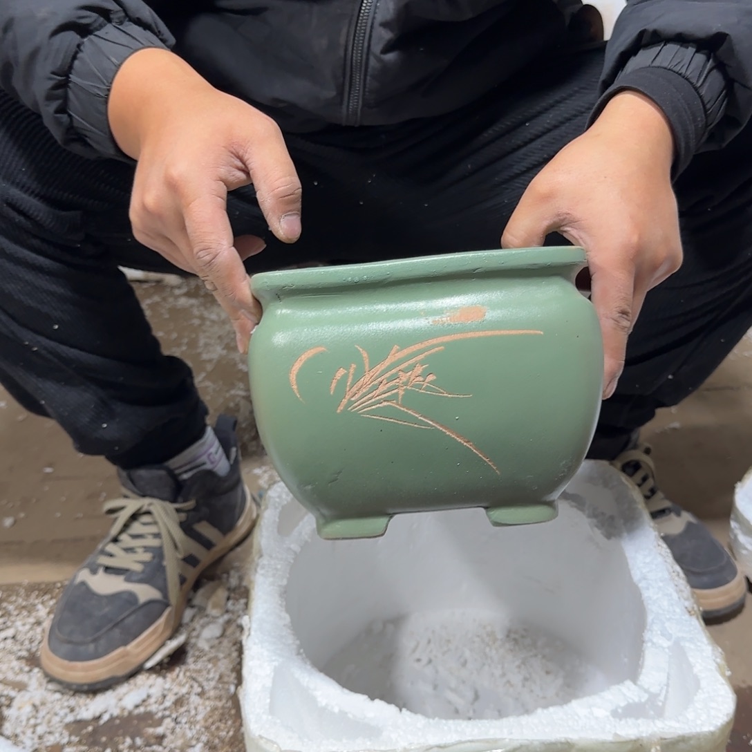 紫砂花盆瑕疵是什么