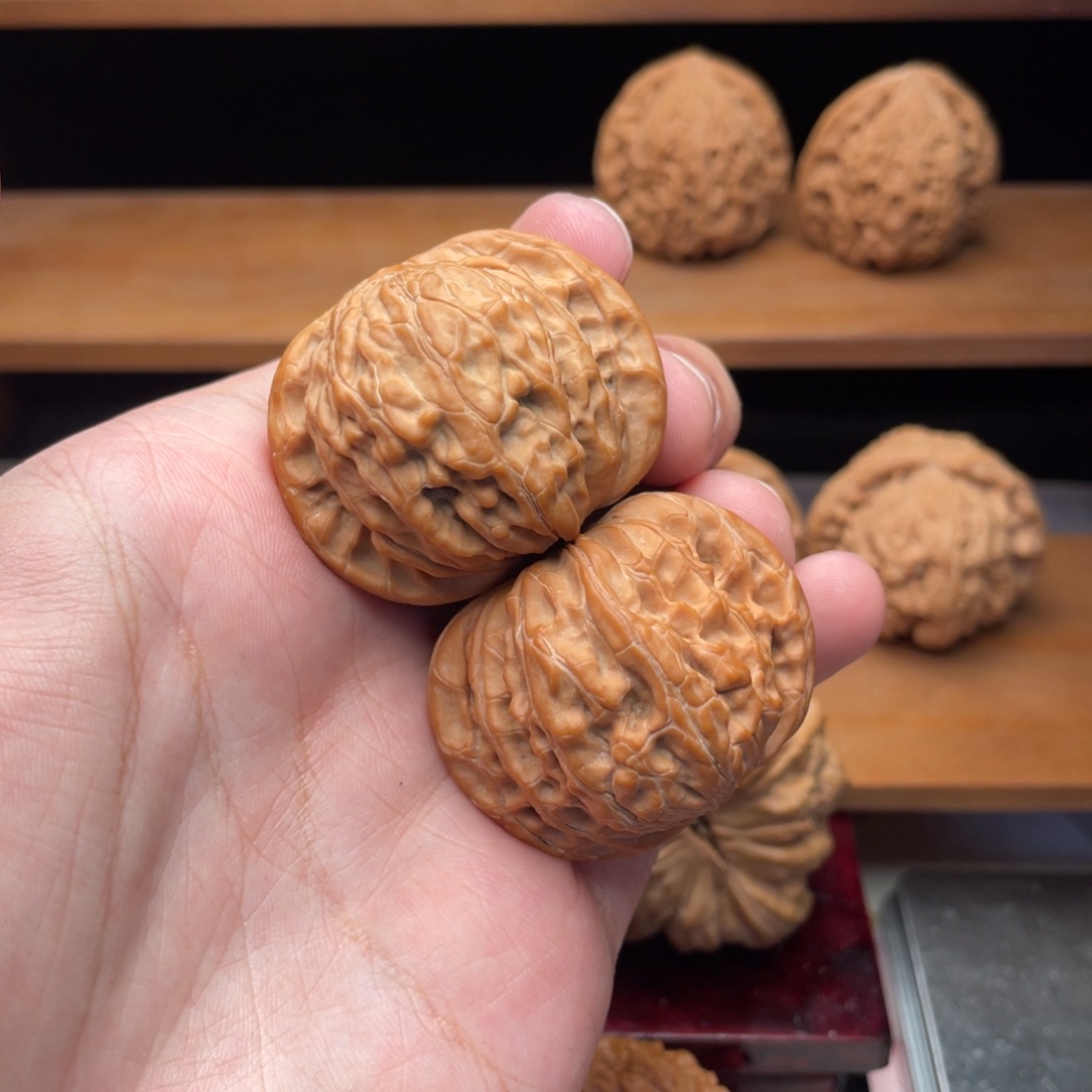 文玩核桃把件奶*42山地磨盘