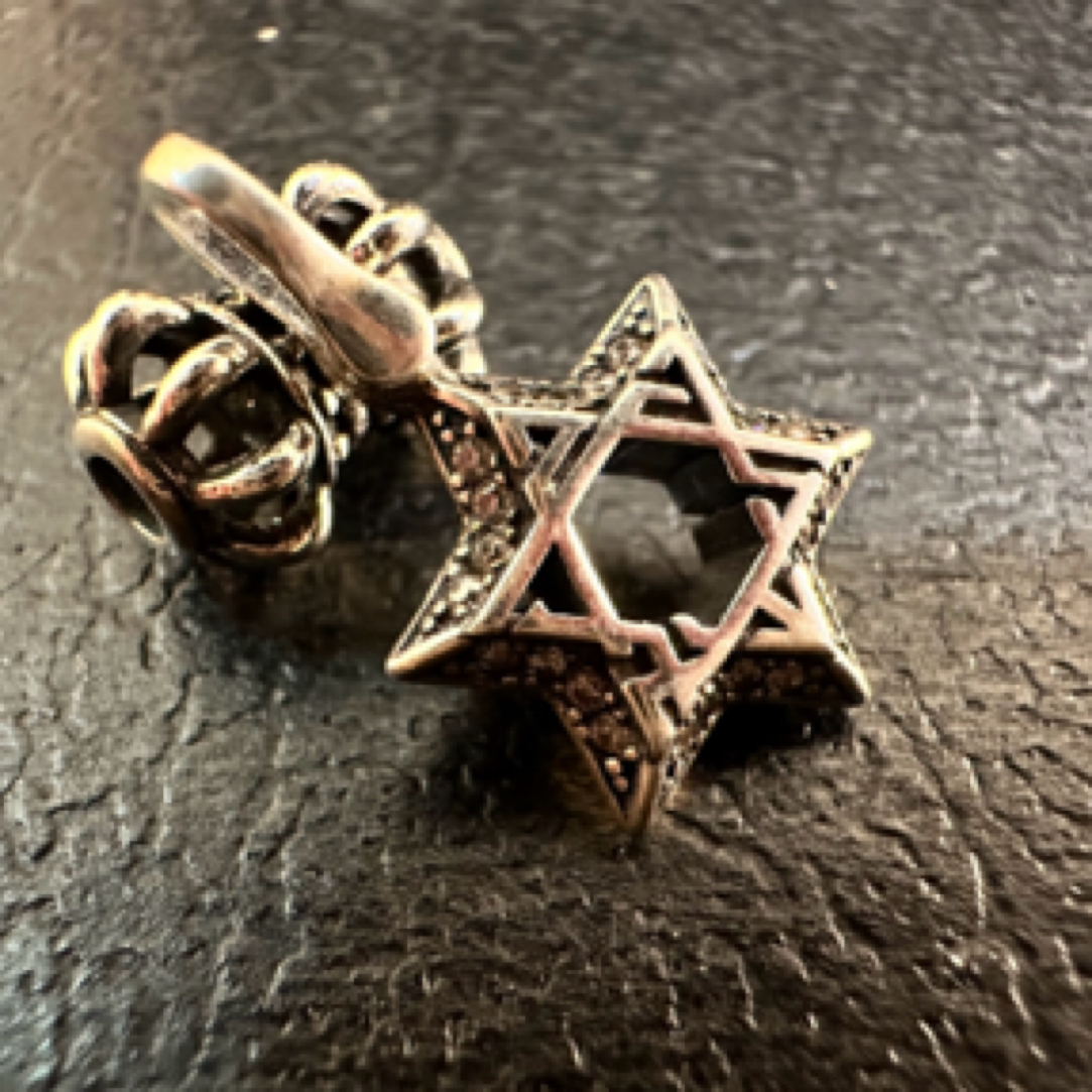 925银银制品 银色六芒星配饰一个