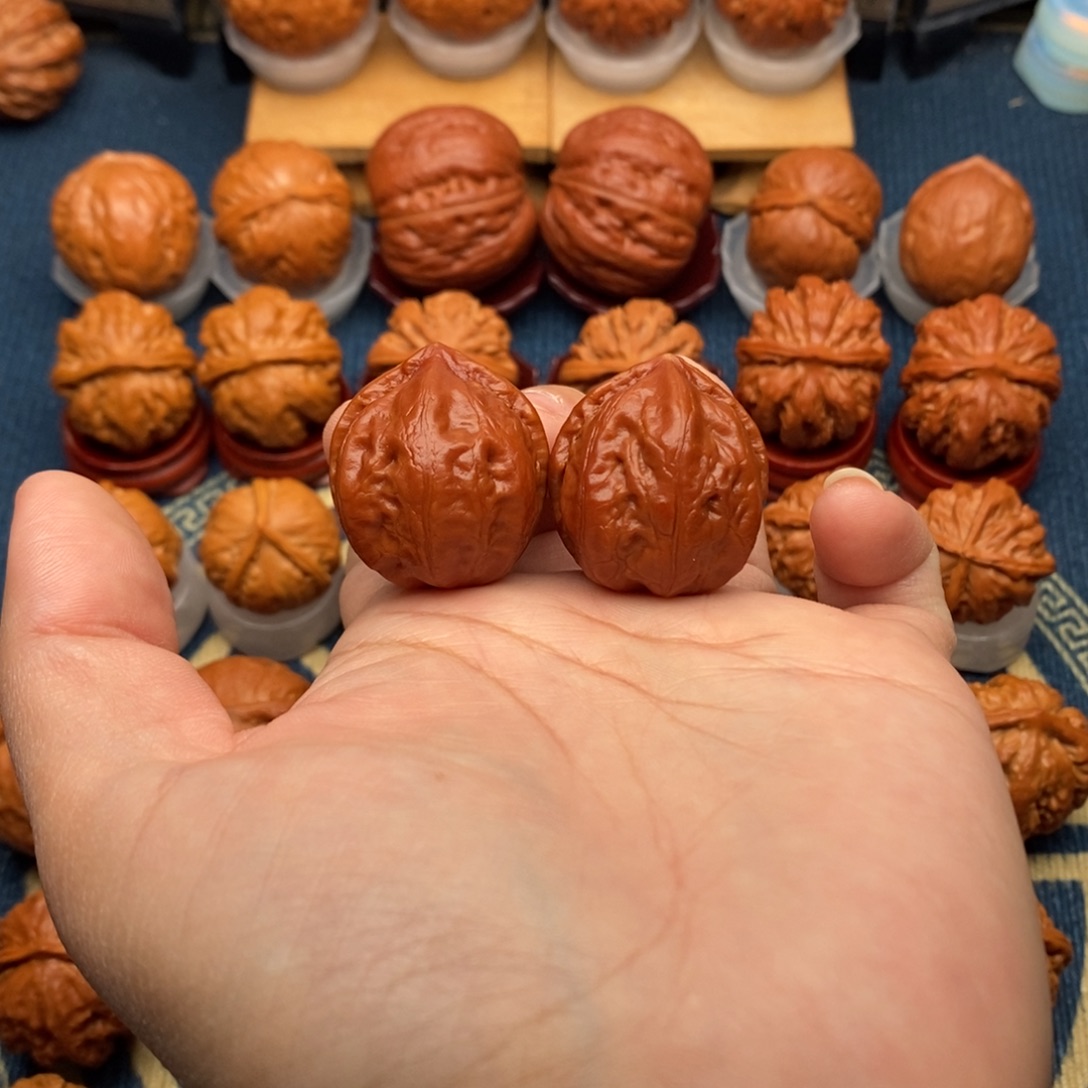 把件文玩核桃小肉龙